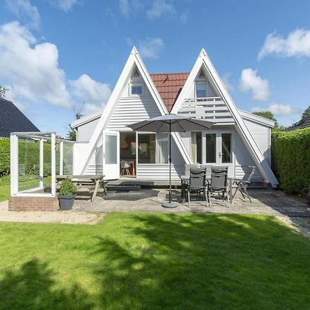 Cozy Holiday Home With Garden Sint Maartensvlotbrug Dış mekan fotoğraf