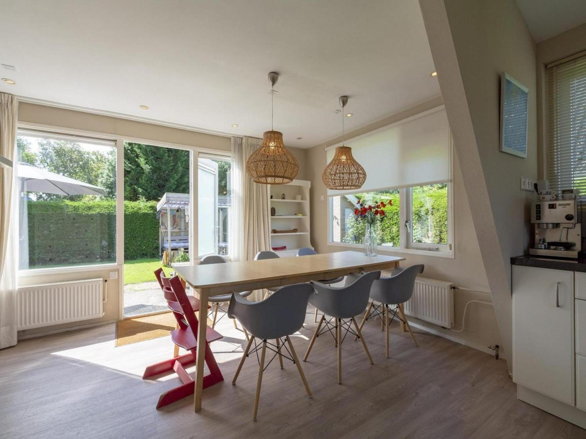 Cozy Holiday Home With Garden Sint Maartensvlotbrug Dış mekan fotoğraf